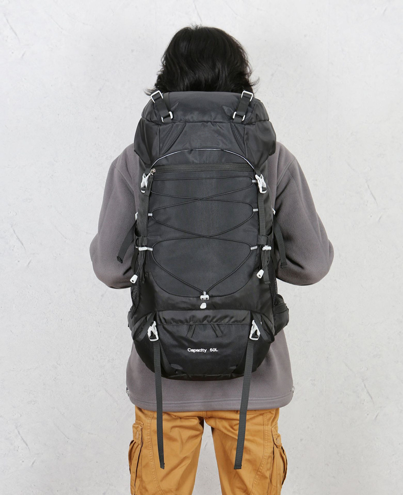 Hiking backpack5.jpg